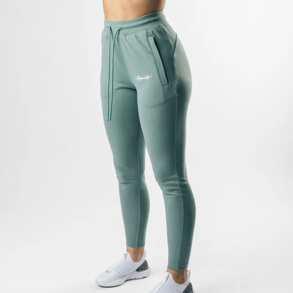 Alphalete joggers/sweatpants/workout pants
